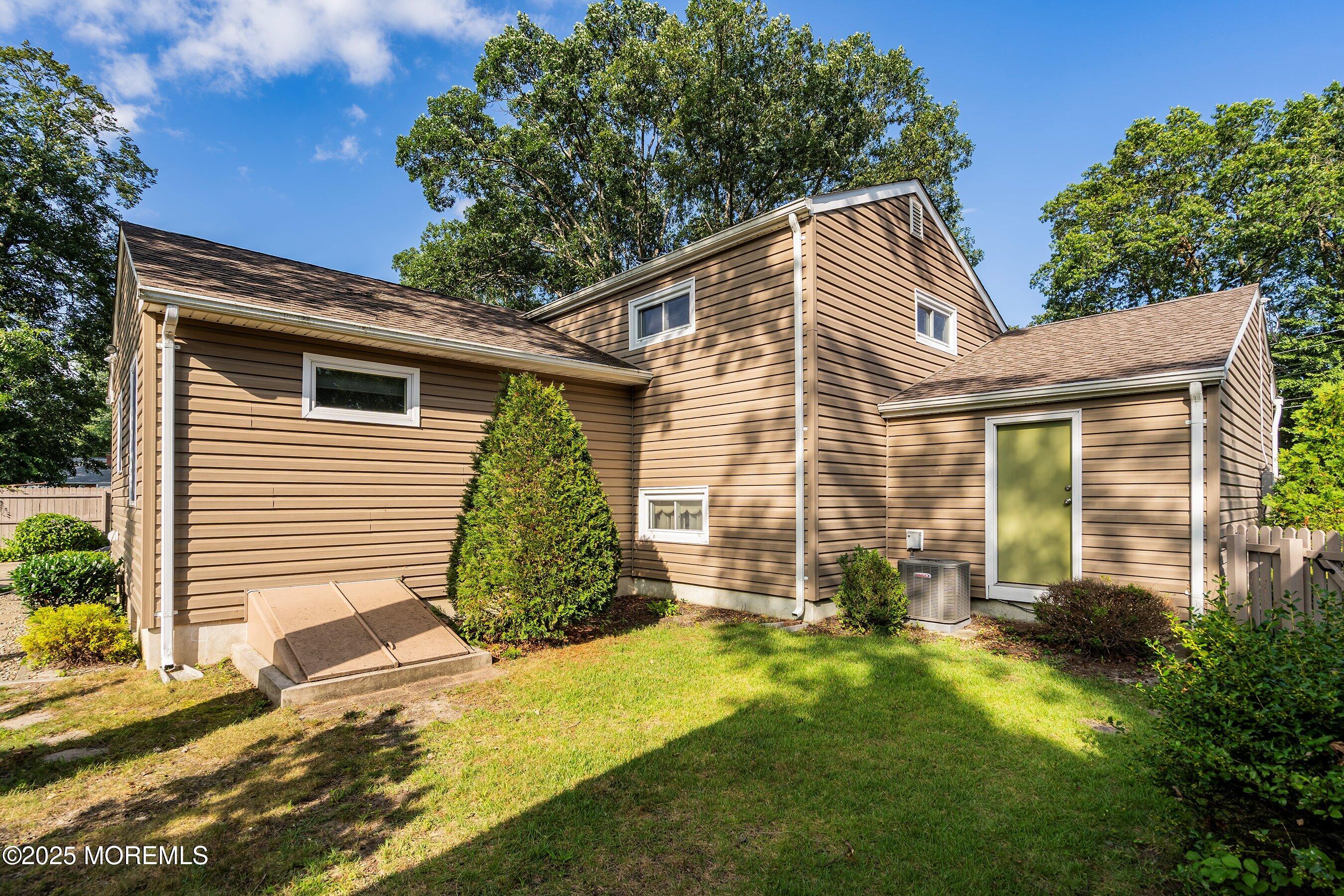 Toms River, New Jersey, 08755, United States, 4 Bedrooms Bedrooms, ,3 BathroomsBathrooms,Residential,For Sale,1900593