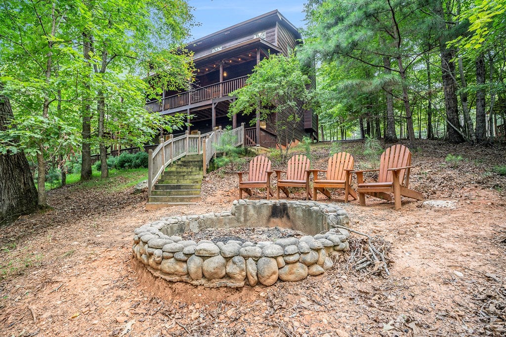 Ellijay, Georgia, 30540, United States, 4 Bedrooms Bedrooms, ,4 BathroomsBathrooms,Residential,For Sale,1858998