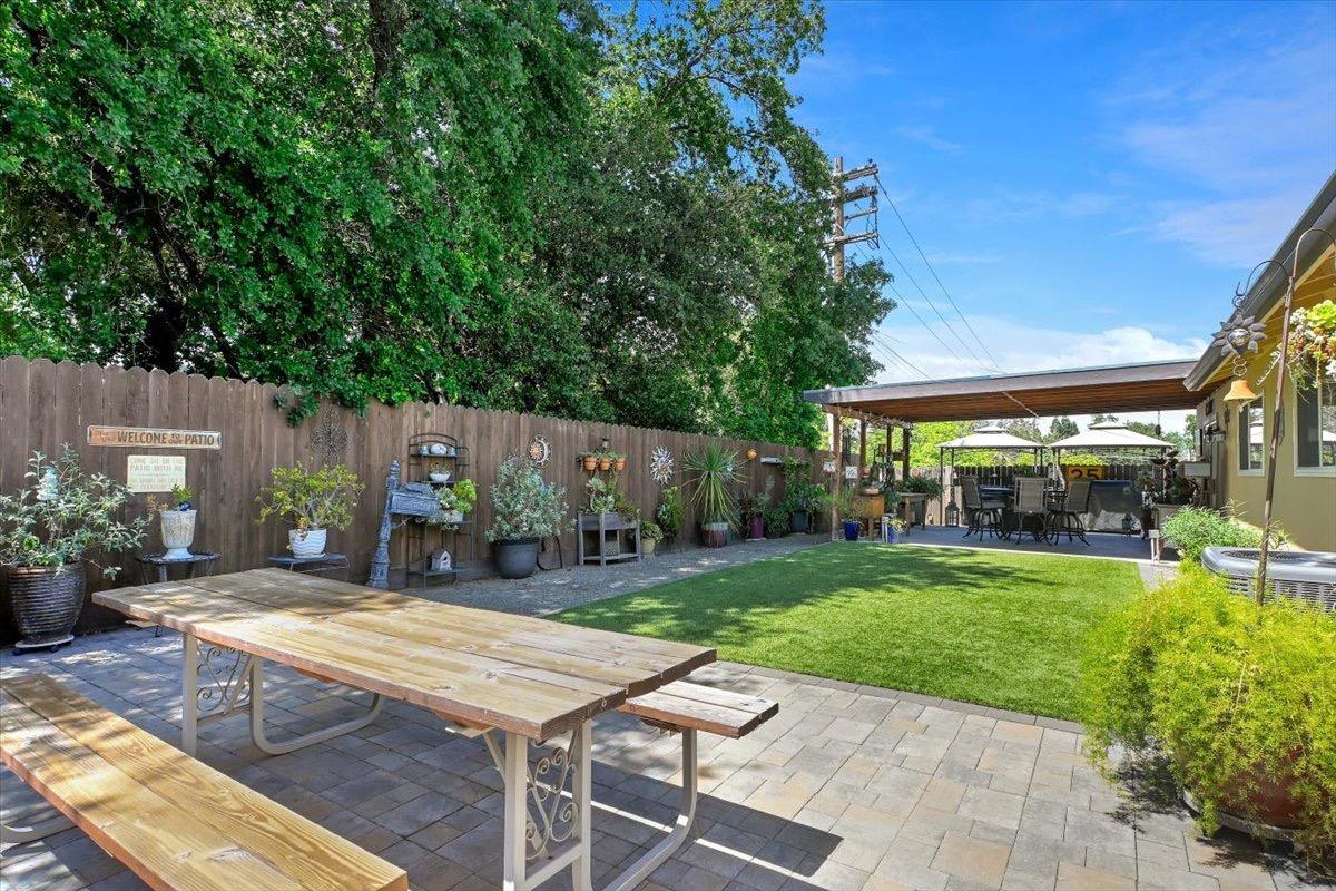Orangevale, California, 95662, United States, 4 Bedrooms Bedrooms, ,2 BathroomsBathrooms,Residential,For Sale,1795396