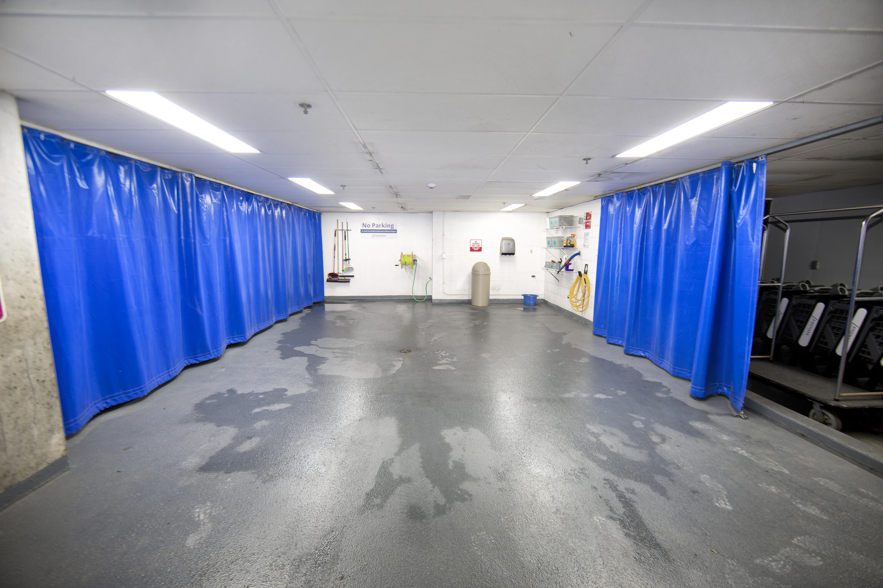 Milwaukee, Wisconsin, 53202, United States, 2 Bedrooms Bedrooms, ,3 BathroomsBathrooms,Residential,For Sale,1992022