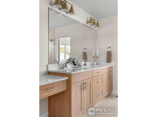 Loveland, Colorado, 80537, United States, 3 Bedrooms Bedrooms, ,3 BathroomsBathrooms,Residential,For Sale,1929479