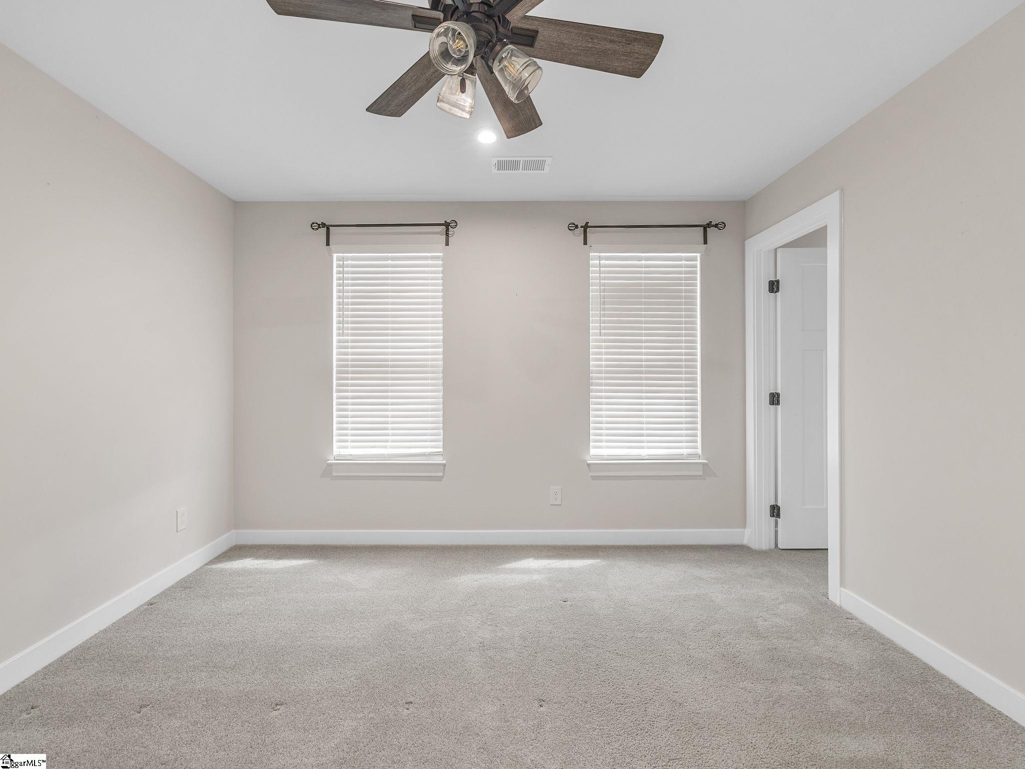Woodruff, South Carolina, 29388, United States, 5 Bedrooms Bedrooms, ,4 BathroomsBathrooms,Residential,For Sale,1890519