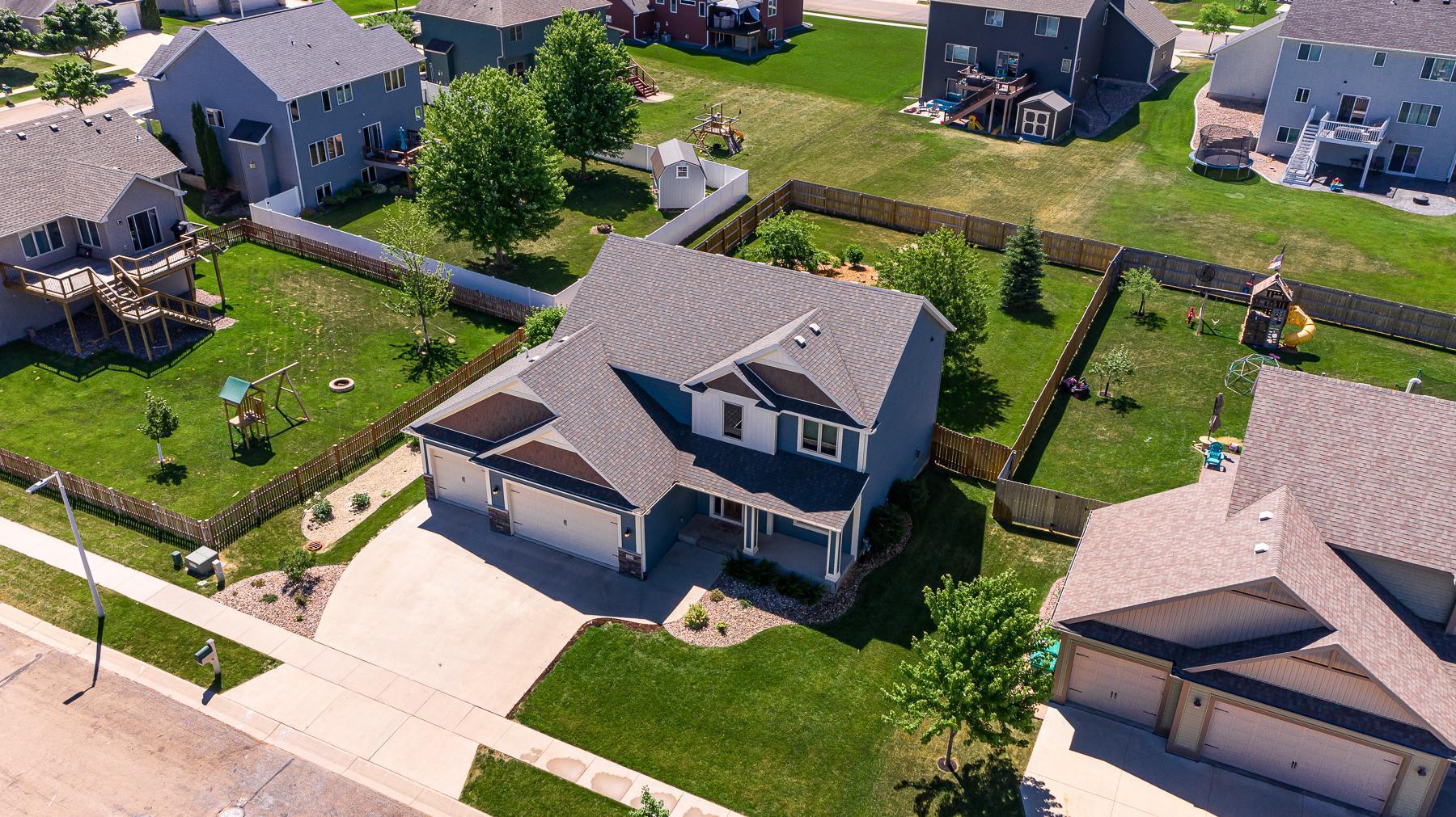 Rochester, Minnesota, 55902, United States, 4 Bedrooms Bedrooms, ,3 BathroomsBathrooms,Residential,For Sale,1940944