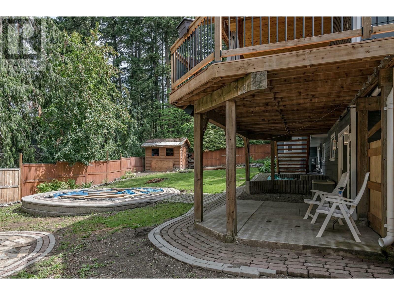 SPALLUMCHEEN, British Columbia, V4Y 0S6, CA, 3 Bedrooms Bedrooms, ,3 BathroomsBathrooms,Residential,For Sale,1874999