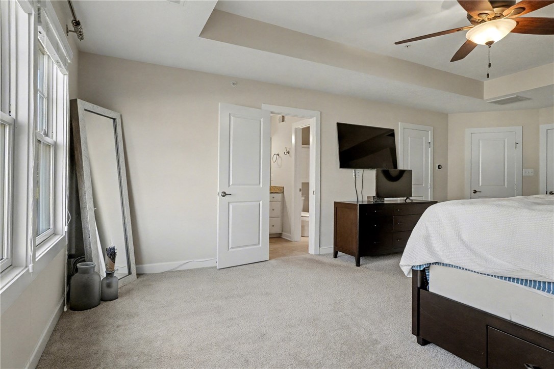 Marshall, Pennsylvania, 16046, United States, 4 Bedrooms Bedrooms, ,4 BathroomsBathrooms,Residential,For Sale,1998104