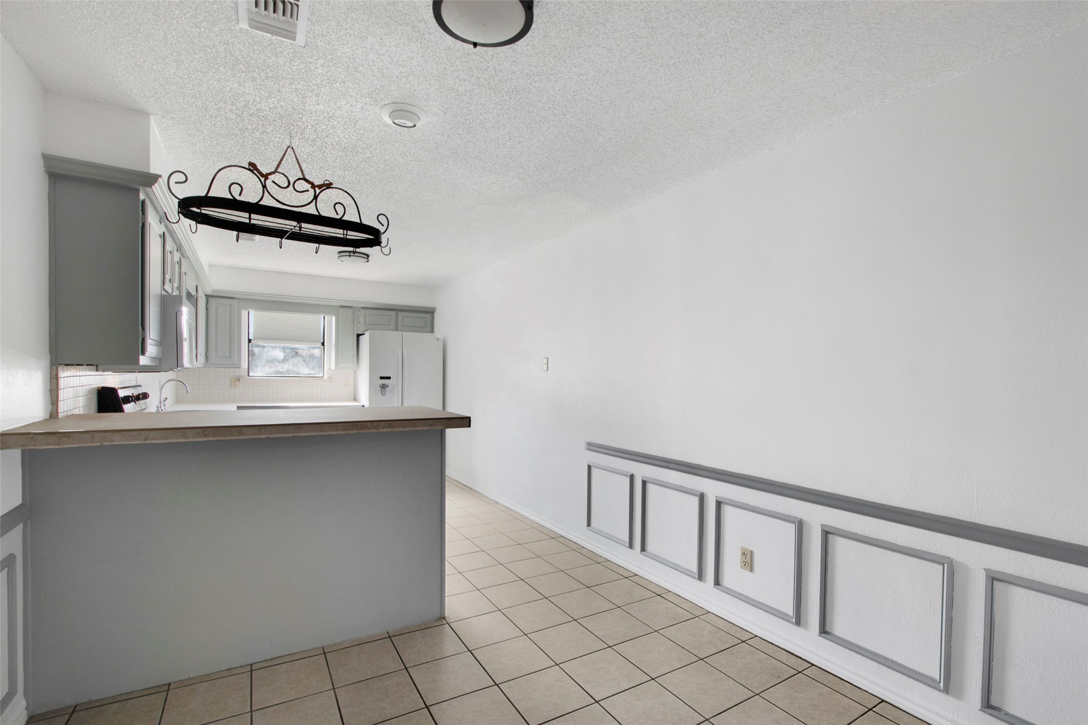 Sachse, Texas, 75048, United States, 6 Bedrooms Bedrooms, ,4 BathroomsBathrooms,Residential,For Sale,1805527