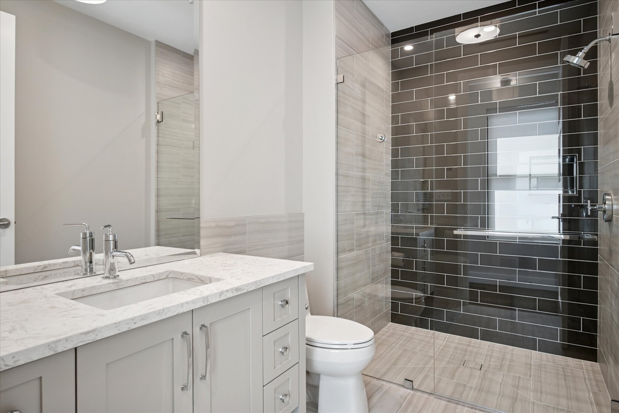 Southlake, Texas, 76092, United States, 3 Bedrooms Bedrooms, ,3 BathroomsBathrooms,Residential,For Sale,1911474