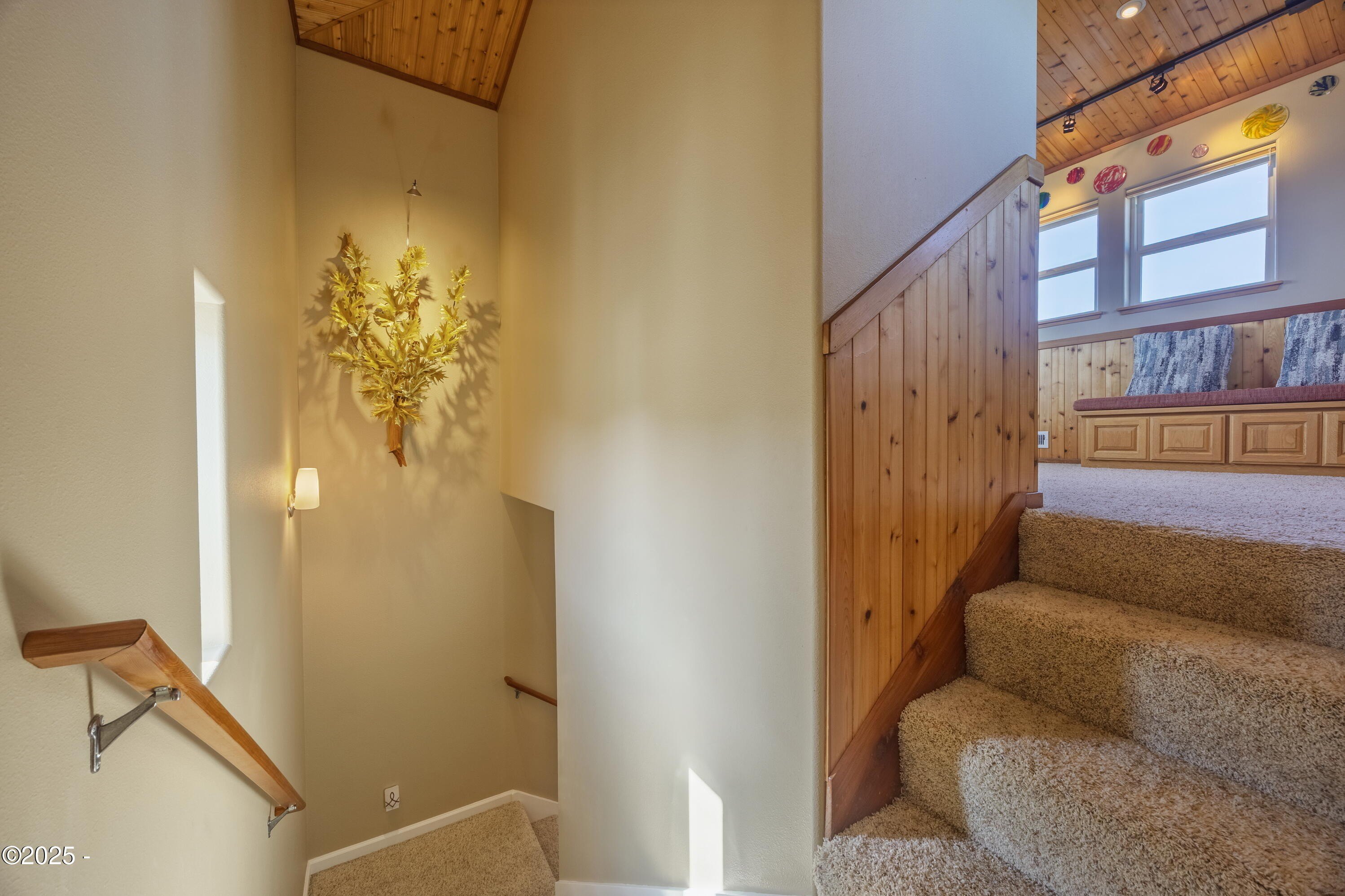 Lincoln City, Oregon, 97367, United States, 4 Bedrooms Bedrooms, ,Residential,For Sale,1793878