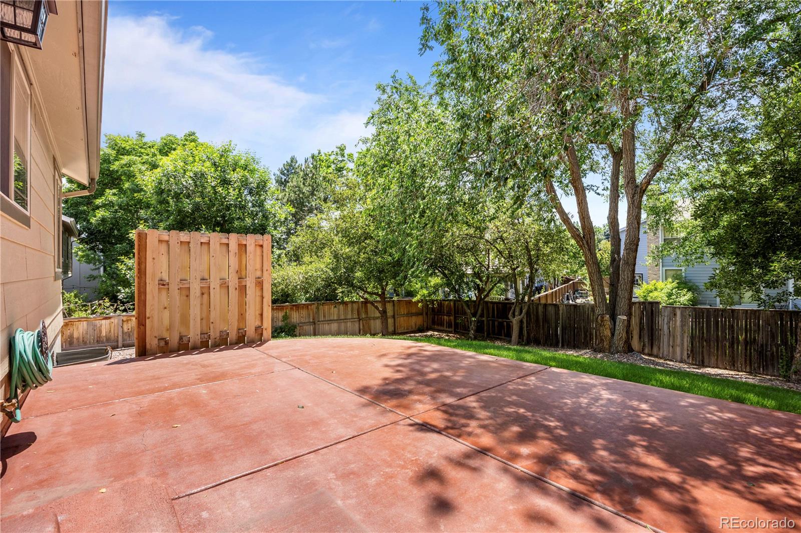 Highlands Ranch, Colorado, 80126, United States, 4 Bedrooms Bedrooms, ,3 BathroomsBathrooms,Residential,For Sale,1883252