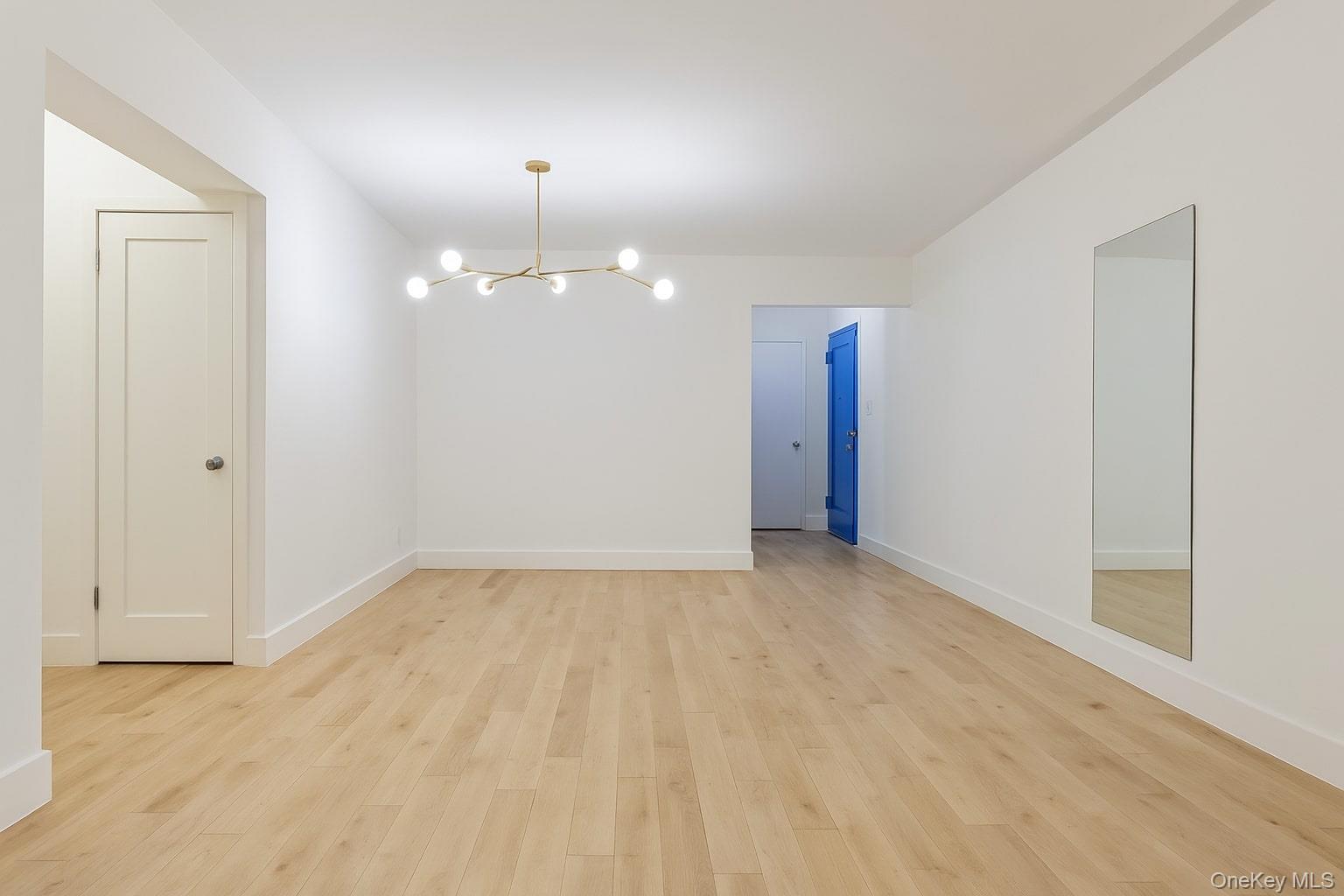 Forest Hills, New York, 11375, United States, 2 Bedrooms Bedrooms, ,2 BathroomsBathrooms,Residential,For Sale,1967778