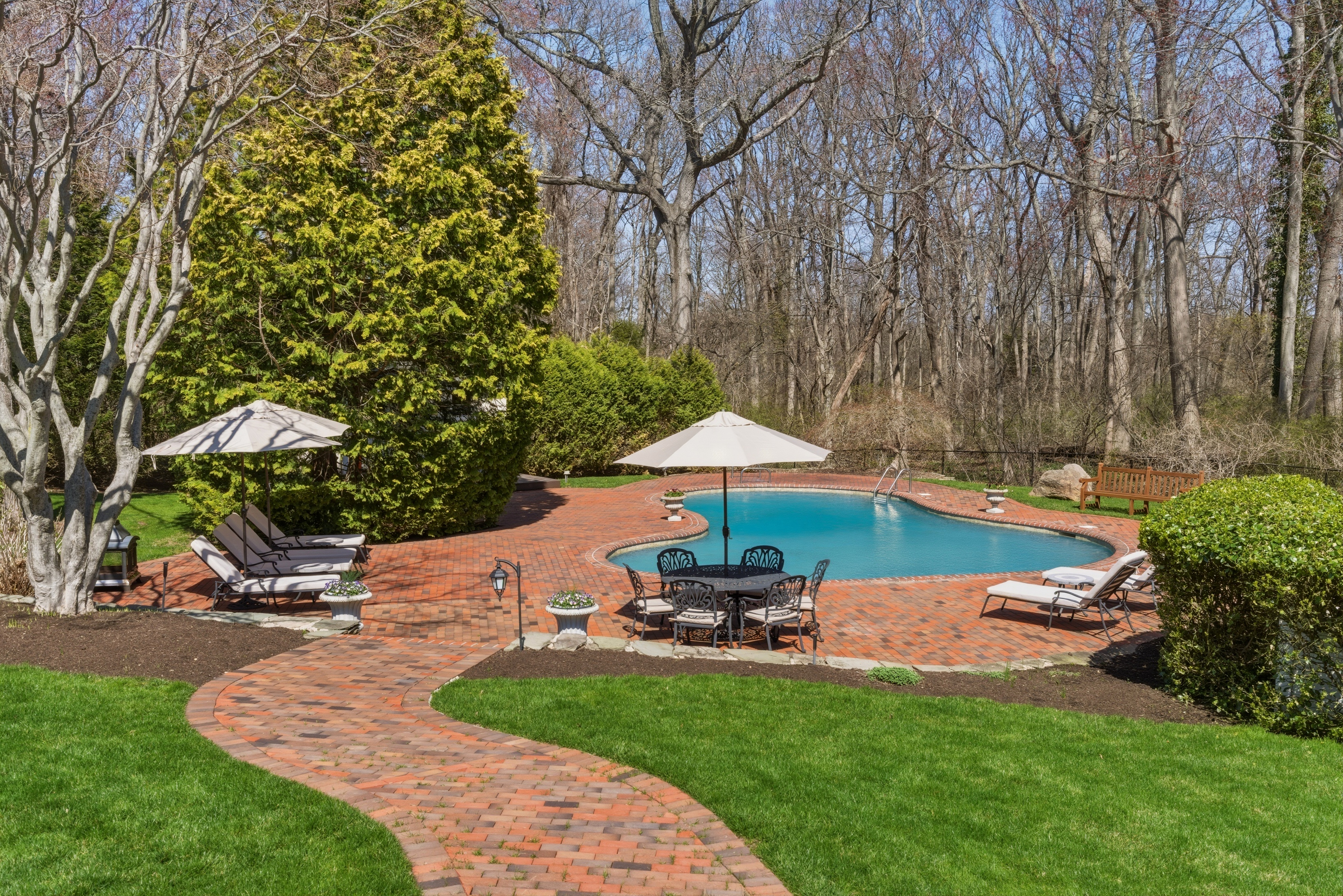  2 Cedarwood Court, Syosset, NY 11791 - 物件實景