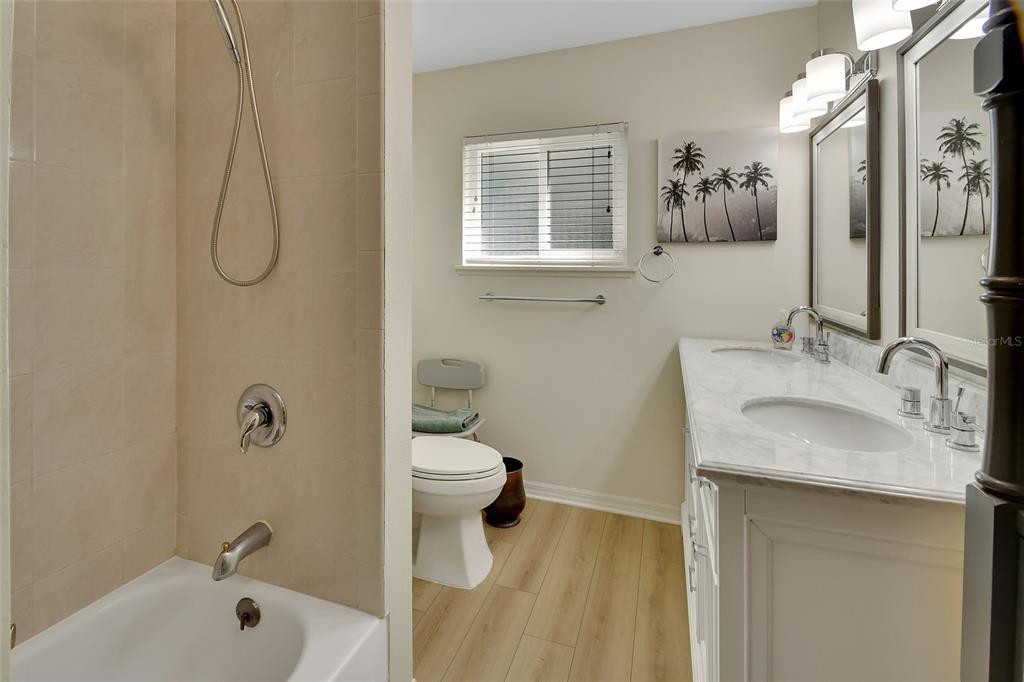 Deland, Florida, 32724, United States, 4 Bedrooms Bedrooms, ,2 BathroomsBathrooms,Residential,For Sale,1917244