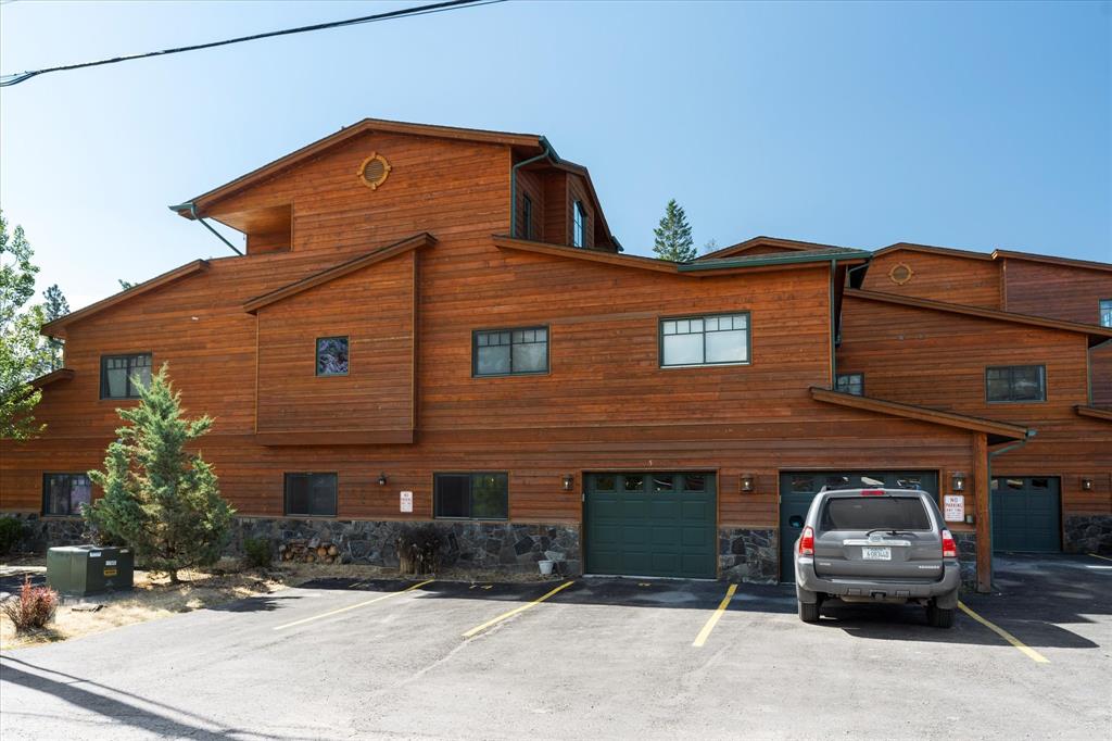 Lakeside, Montana, 59922, United States, 3 Bedrooms Bedrooms, ,2 BathroomsBathrooms,Residential,For Sale,2048351