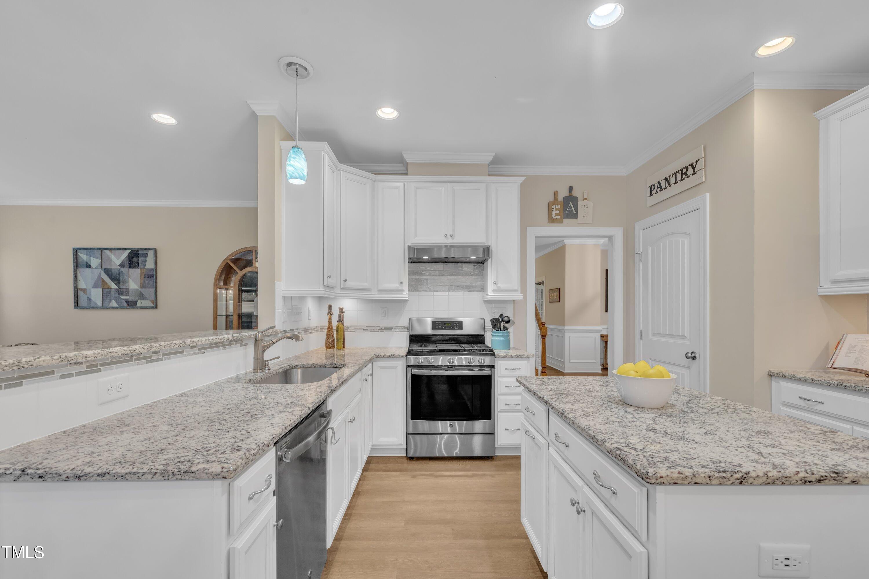 Wendell, North Carolina, 27591, United States, 5 Bedrooms Bedrooms, ,3 BathroomsBathrooms,Residential,For Sale,1838097