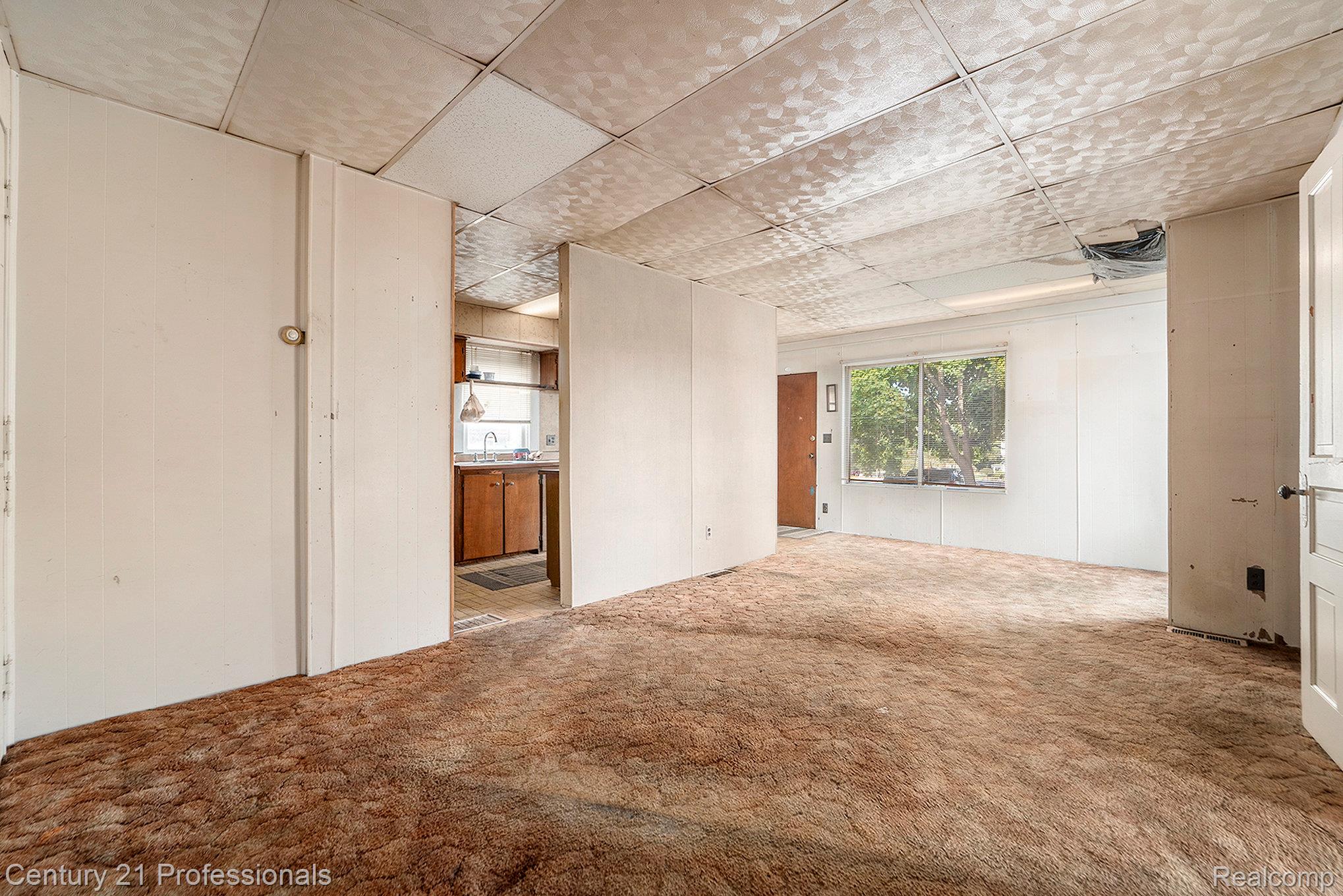 Rochester, Michigan, 48307, United States, ,4 BathroomsBathrooms,Residential,For Sale,1983342