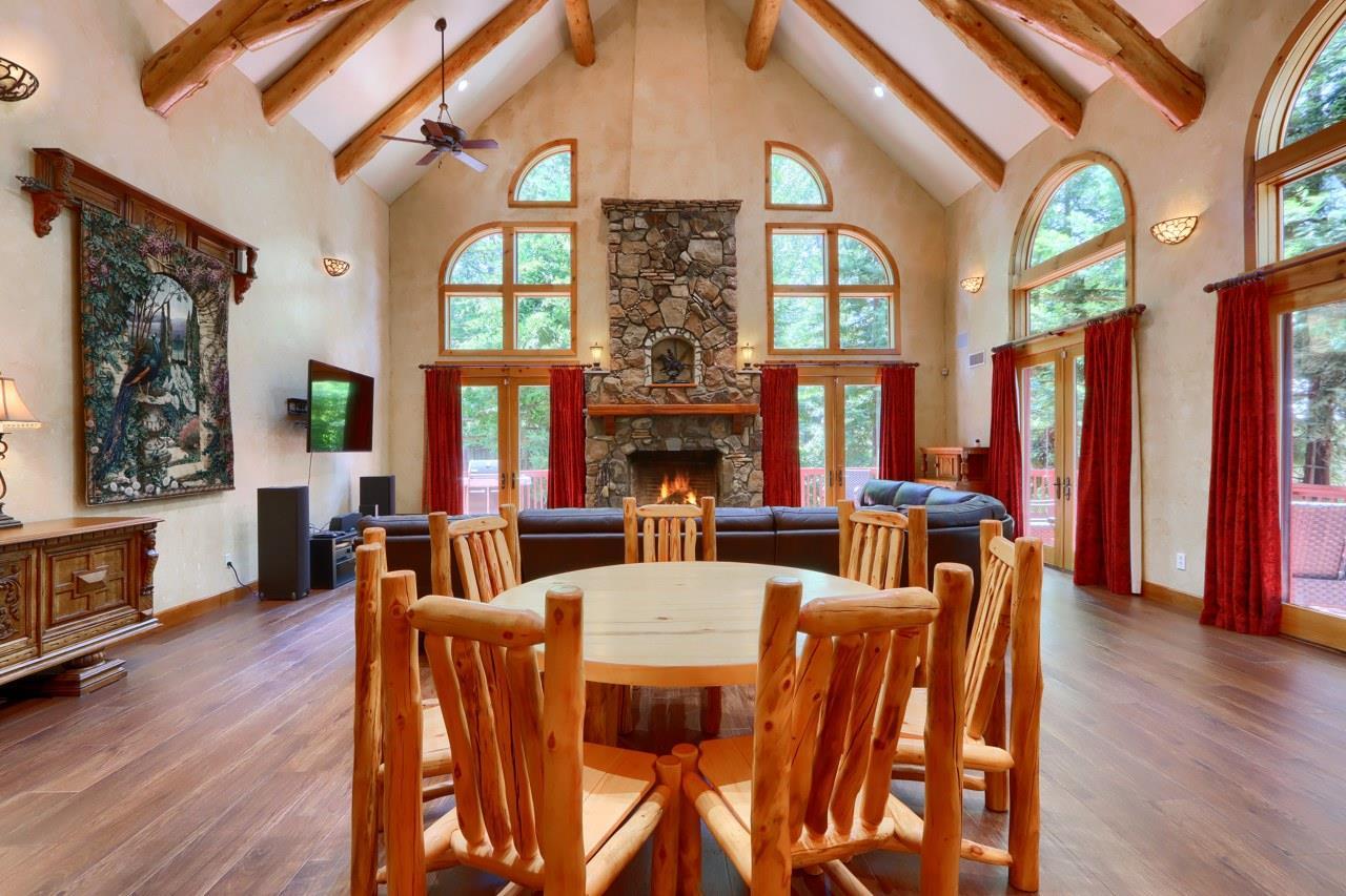 Bass Lake, California, 93604, United States, 3 Bedrooms Bedrooms, ,3 BathroomsBathrooms,Residential,For Sale,1975470