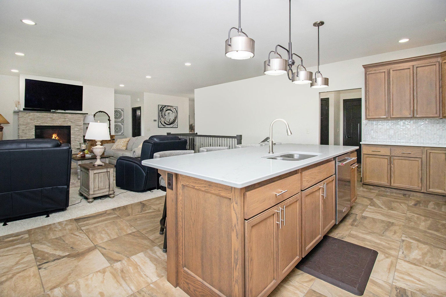 Brookings, South Dakota, 57006, United States, 4 Bedrooms Bedrooms, ,1 BathroomBathrooms,Residential,For Sale,1975642