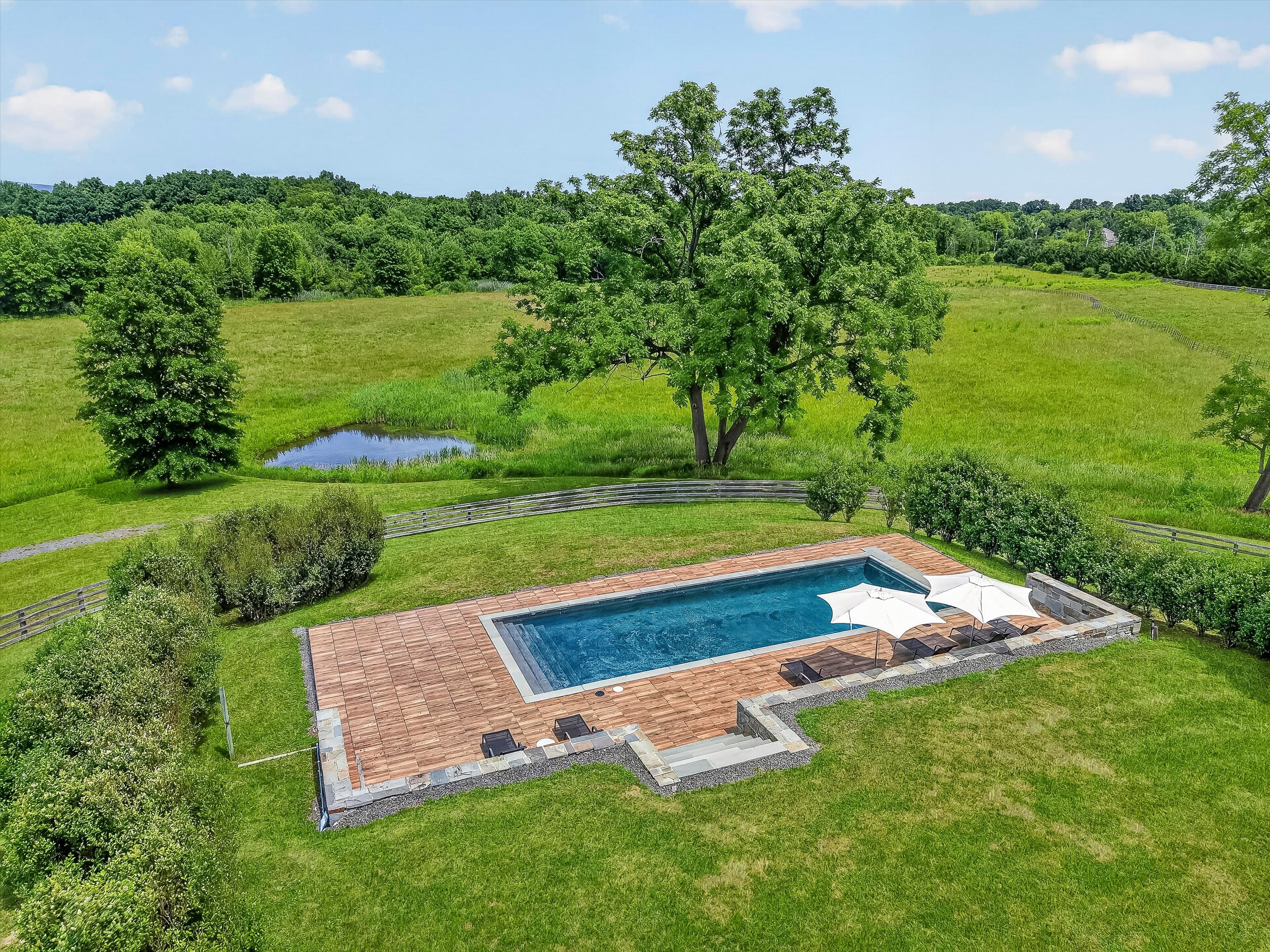  Bucolic Equine Estate - 物件實景