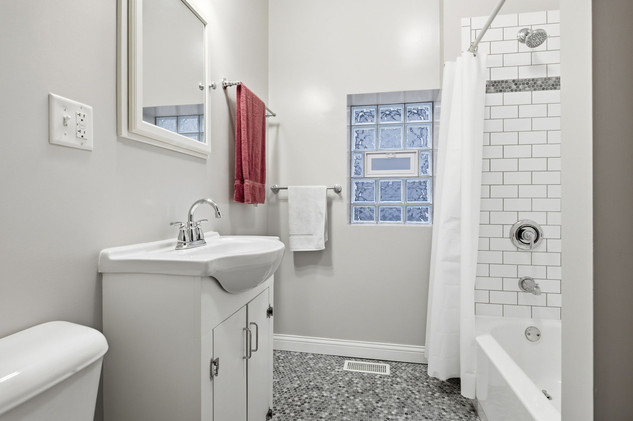  Lovingly Maintained Flat in the Heart of Andersonville - 物件實景