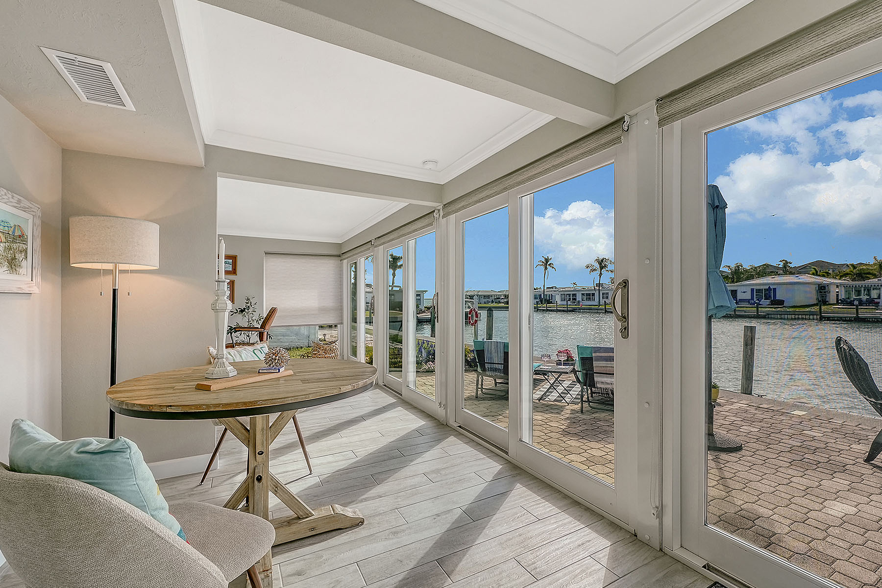  SPANISH MAIN YACHT CLUB CONDO - 物件實景