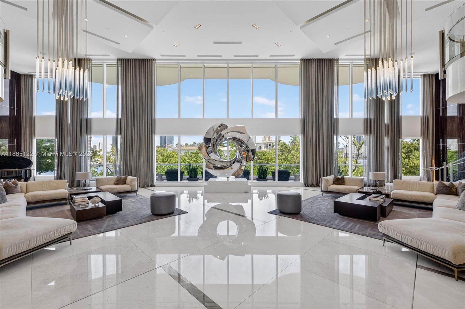 Aventura, Florida, 33160, United States, 3 Bedrooms Bedrooms, ,4 BathroomsBathrooms,Residential,For Sale,1942054