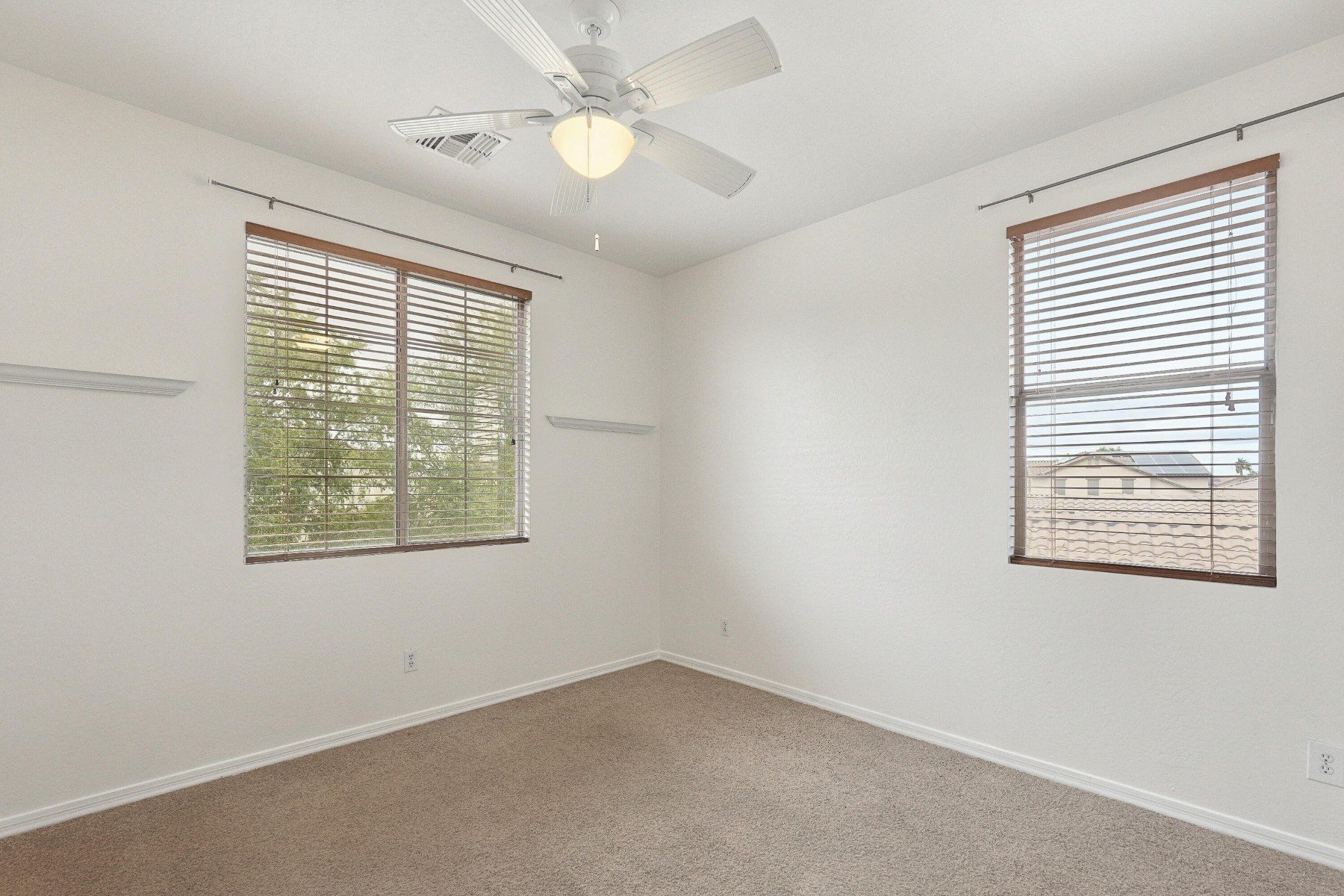 2854 E Flower Street¦Gilbert, AZ - 物件實景