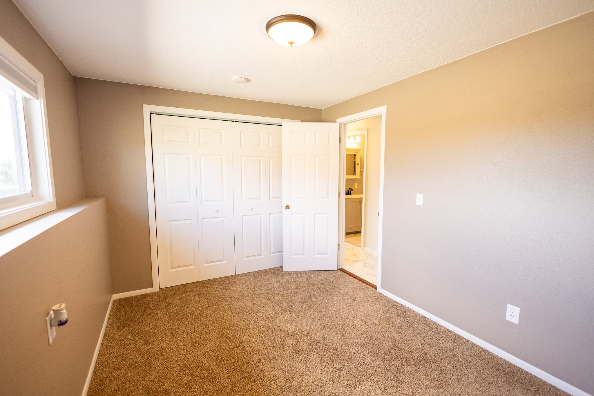 Helena, Montana, 59602, United States, 4 Bedrooms Bedrooms, ,2 BathroomsBathrooms,Residential,For Sale,1975610