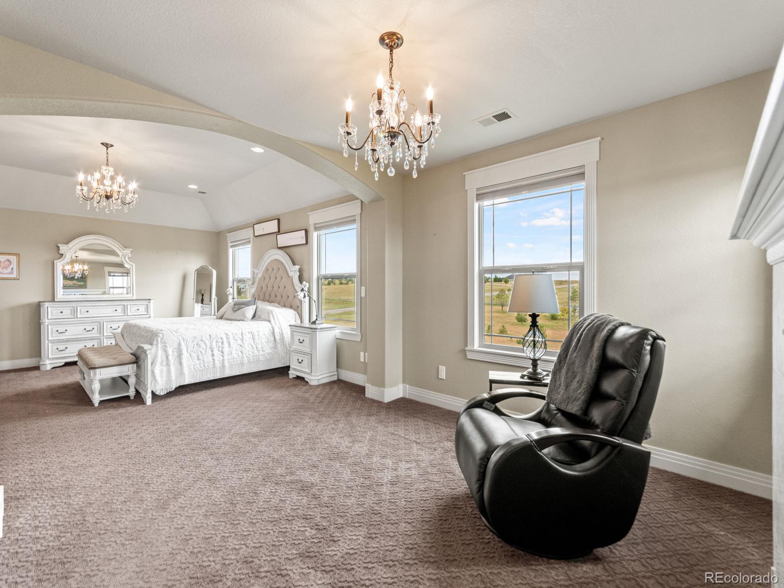 Elizabeth, Colorado, 80107, United States, 5 Bedrooms Bedrooms, ,5 BathroomsBathrooms,Residential,For Sale,1979670