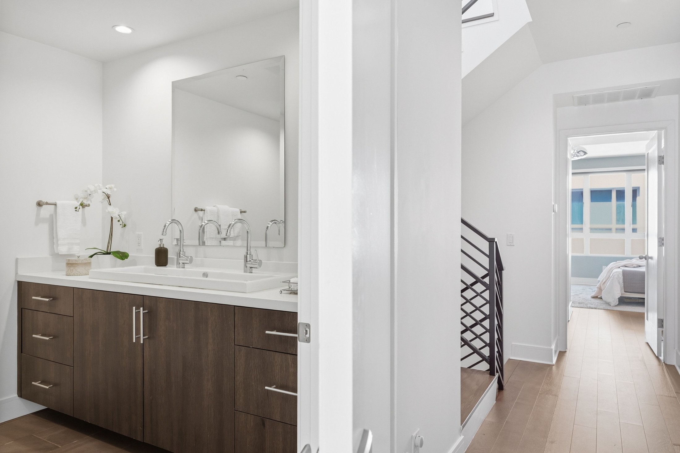  1400 North Fuller Avenue - 物件實景