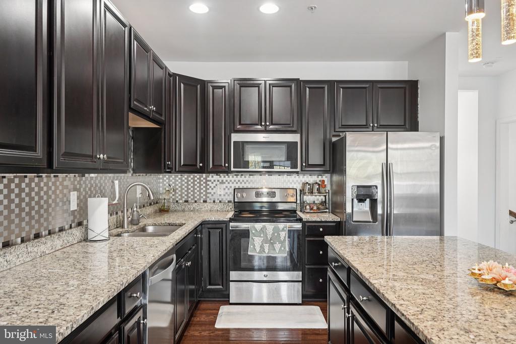 Hatfield, Pennsylvania, 19440, United States, 3 Bedrooms Bedrooms, ,3 BathroomsBathrooms,Residential,For Sale,1968858