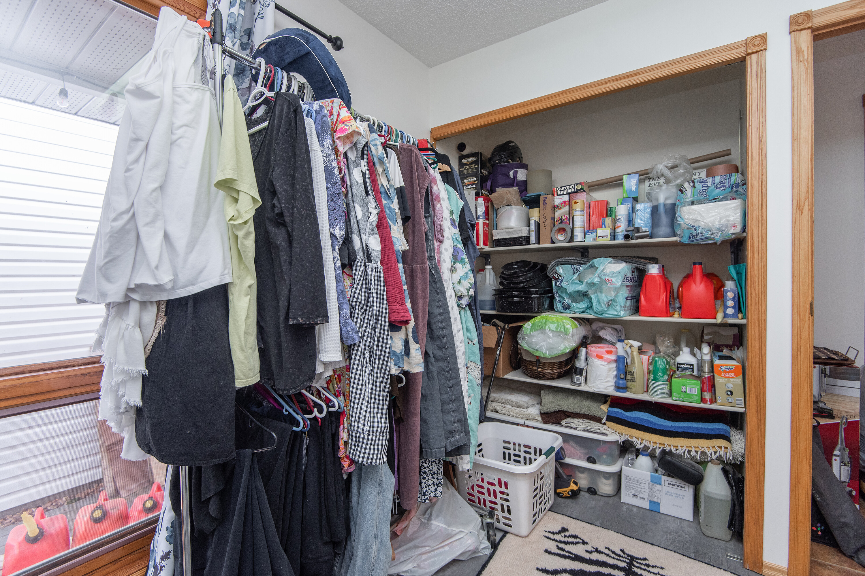  Rural Lacombe County, North - 物件實景