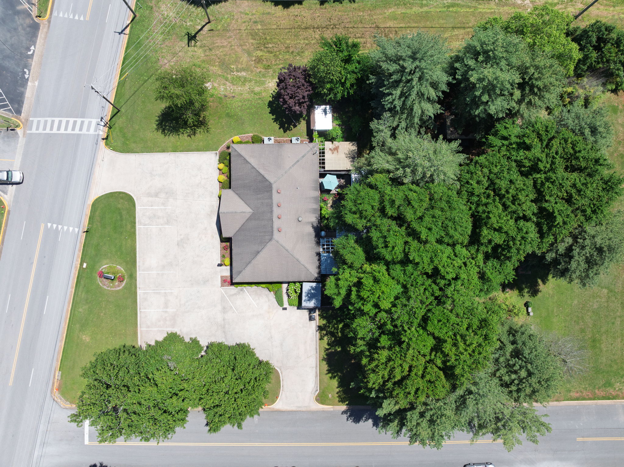 Florence, Alabama, 35630, United States, 1 Bedroom Bedrooms, ,2 BathroomsBathrooms,Residential,For Sale,1807025