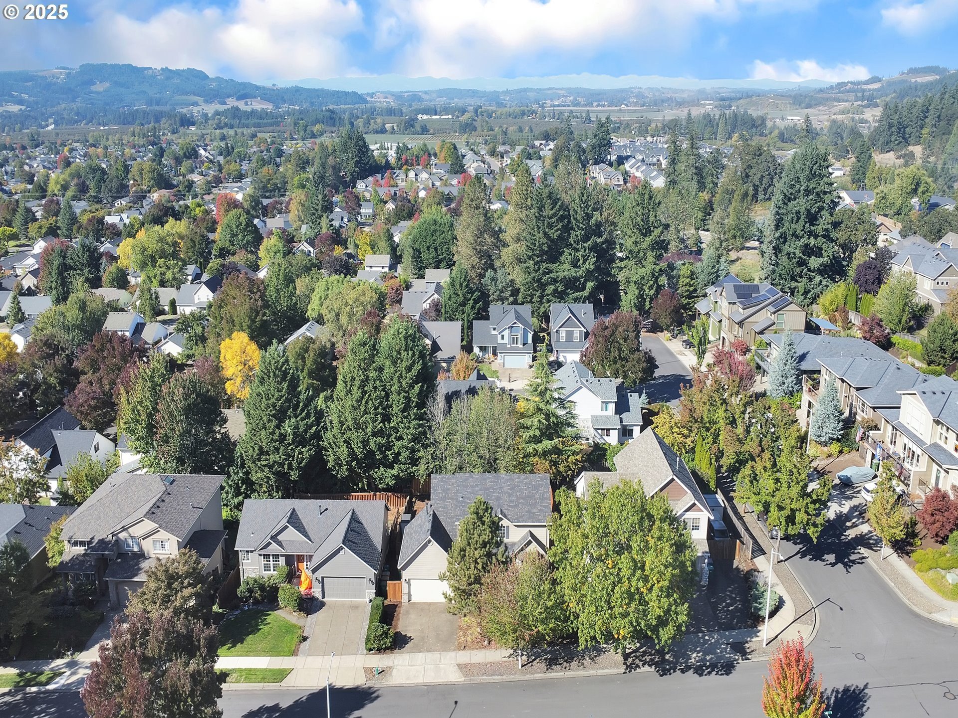 Newberg, Oregon, 97132, United States, 4 Bedrooms Bedrooms, ,3 BathroomsBathrooms,Residential,For Sale,1962580