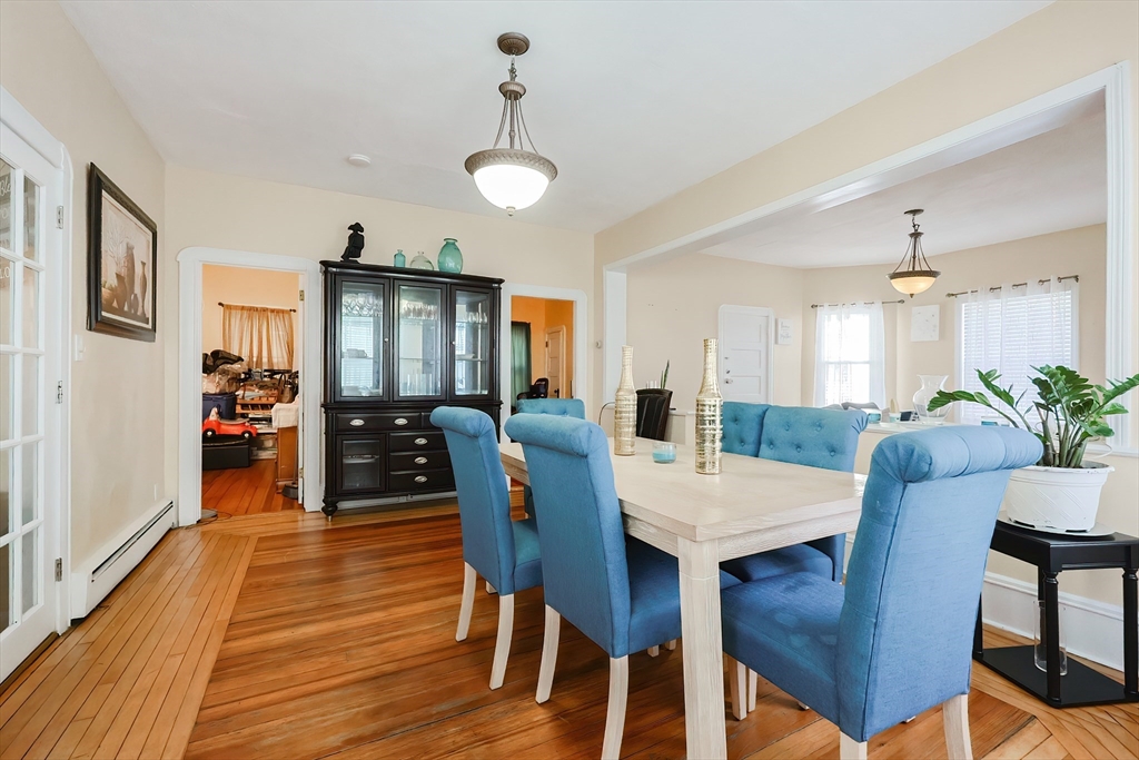 Fall River, Massachusetts, 02723, United States, 4 Bedrooms Bedrooms, ,Residential,For Sale,1978257