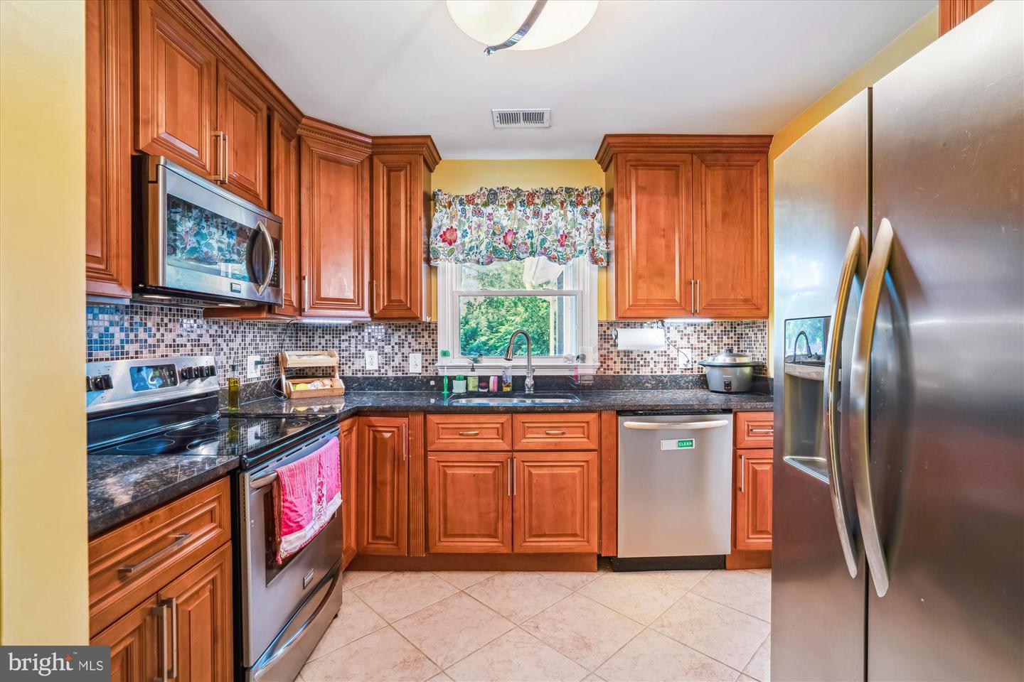 Annapolis, Maryland, 21403, United States, 4 Bedrooms Bedrooms, ,2 BathroomsBathrooms,Residential,For Sale,1896328
