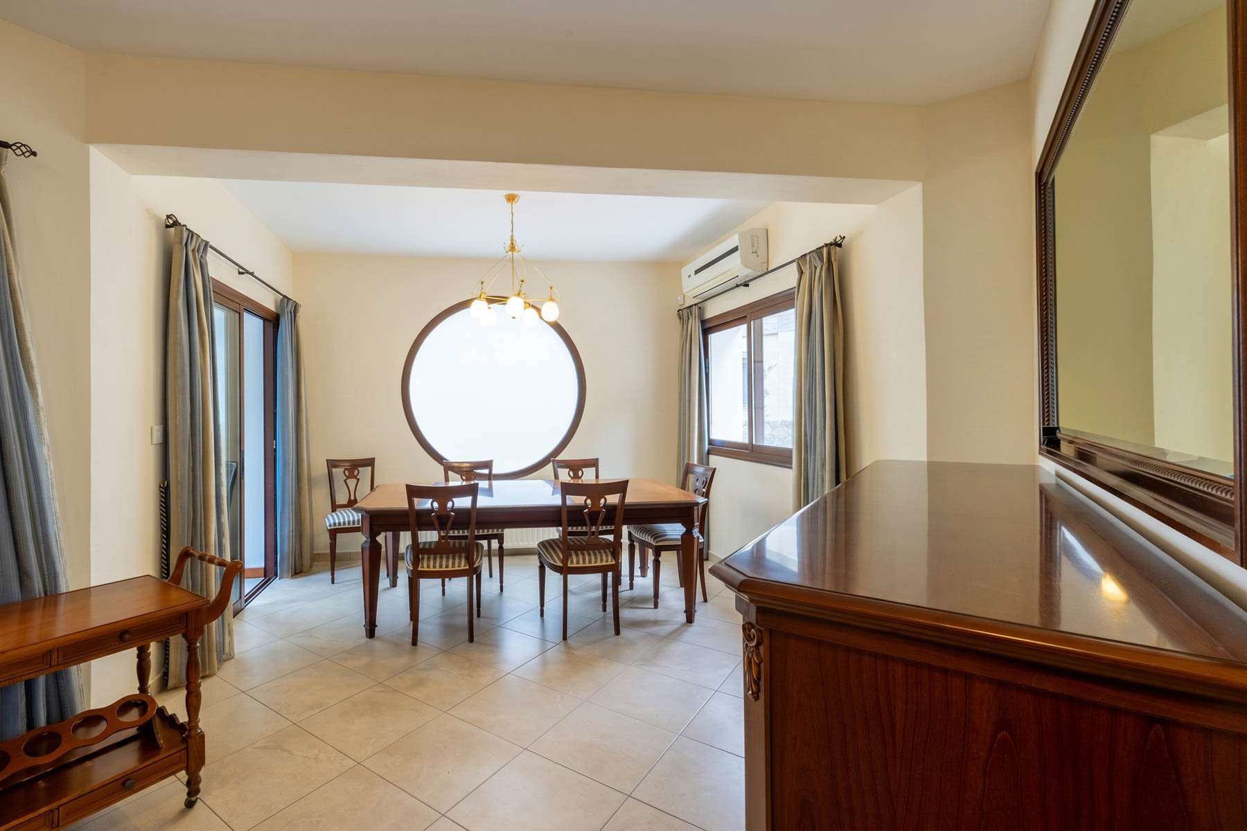  5 Bedroom Stone Villa with Pool near Troodos in Moniatis, Limassol - 物件實景