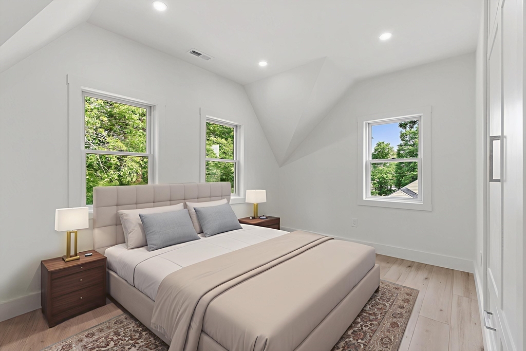Leominster, Massachusetts, 01453, United States, 3 Bedrooms Bedrooms, ,2 BathroomsBathrooms,Residential,For Sale,1912072