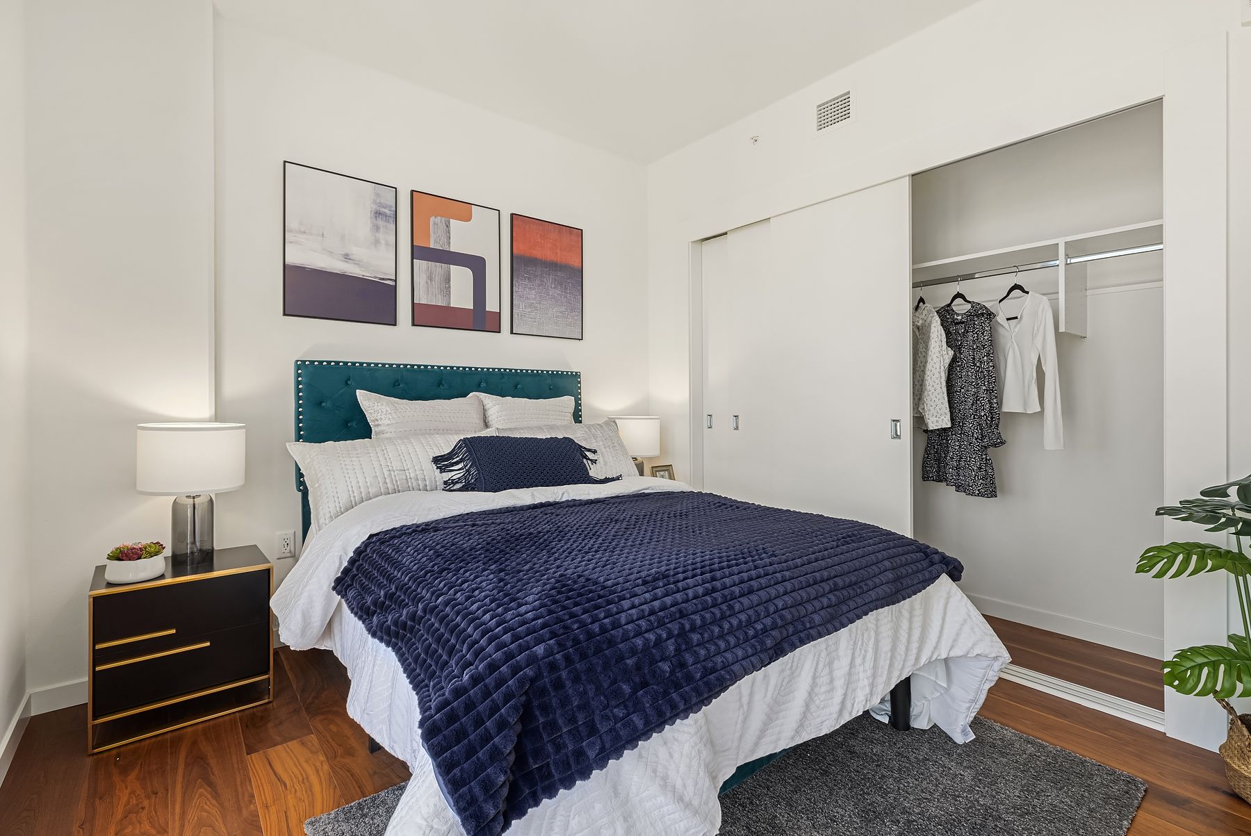  800 Columbia Street Unit #2209, Seattle, WA 98104 - 物件實景