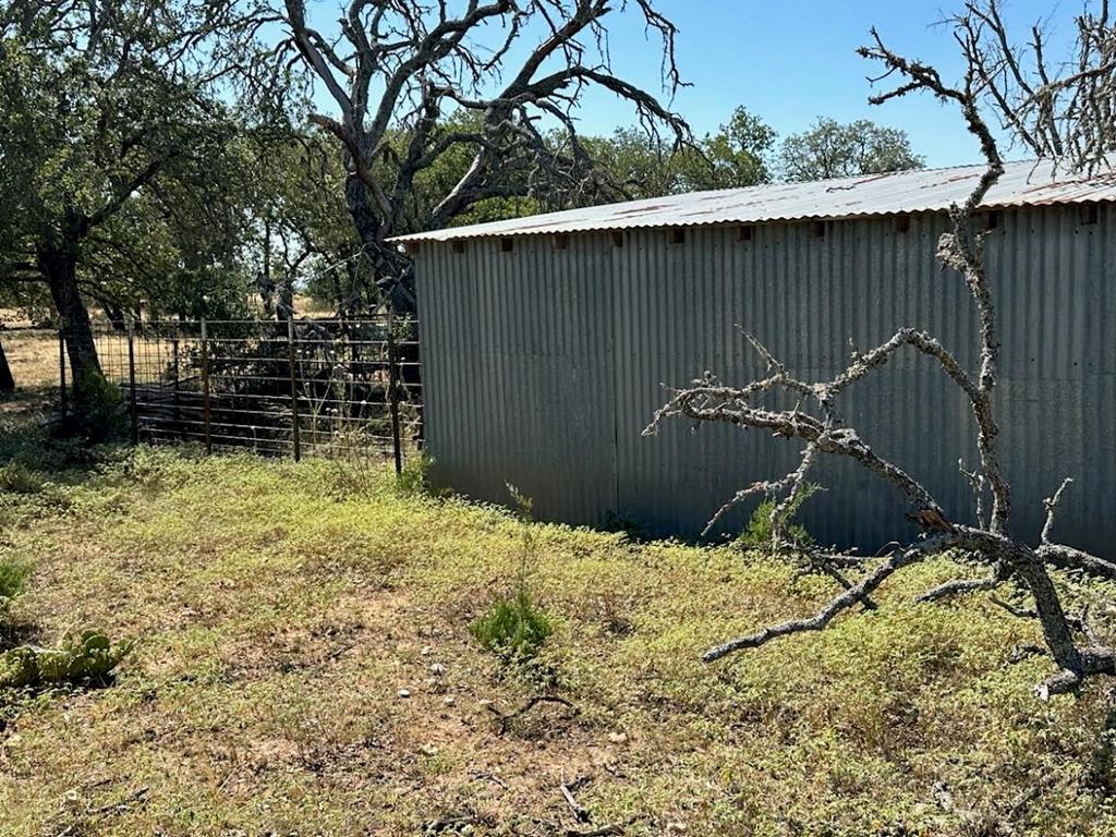 Fredericksburg, Texas, 78624, United States, 4 Bedrooms Bedrooms, ,2 BathroomsBathrooms,Residential,For Sale,1869551