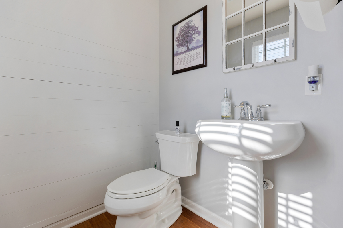 Elburn, Illinois, 60119, United States, 5 Bedrooms Bedrooms, ,4 BathroomsBathrooms,Residential,For Sale,1992402