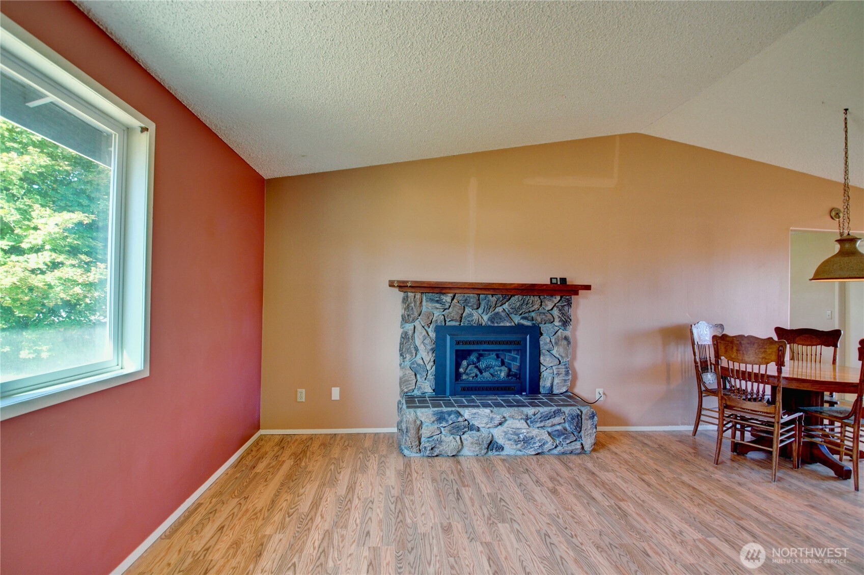 Anacortes, Washington, 98221, United States, 3 Bedrooms Bedrooms, ,1 BathroomBathrooms,Residential,For Sale,1927416