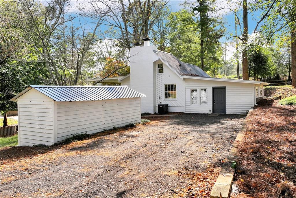 Dawsonville, Georgia, 30534, United States, 2 Bedrooms Bedrooms, ,2 BathroomsBathrooms,Residential,For Sale,1991026