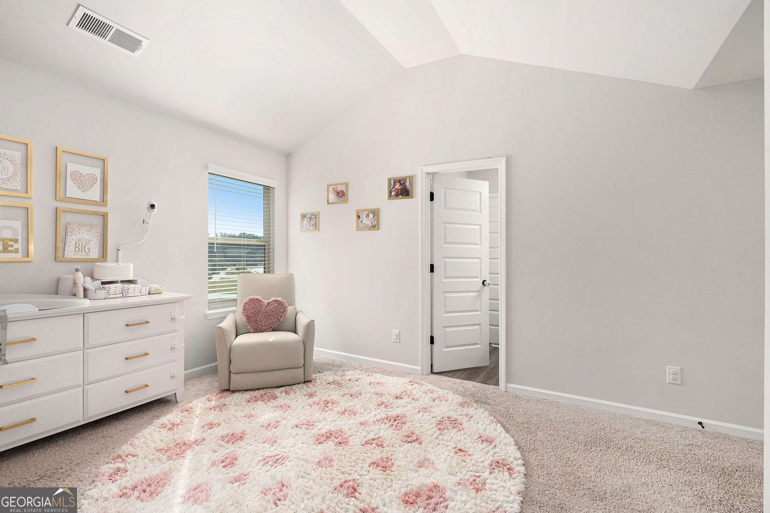 McDonough, Georgia, 30252, United States, 5 Bedrooms Bedrooms, ,4 BathroomsBathrooms,Residential,For Sale,1985822