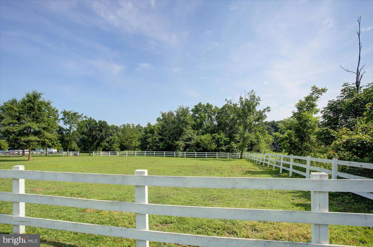Orrstown, Pennsylvania, 17244, United States, 4 Bedrooms Bedrooms, ,2 BathroomsBathrooms,Residential,For Sale,1906124