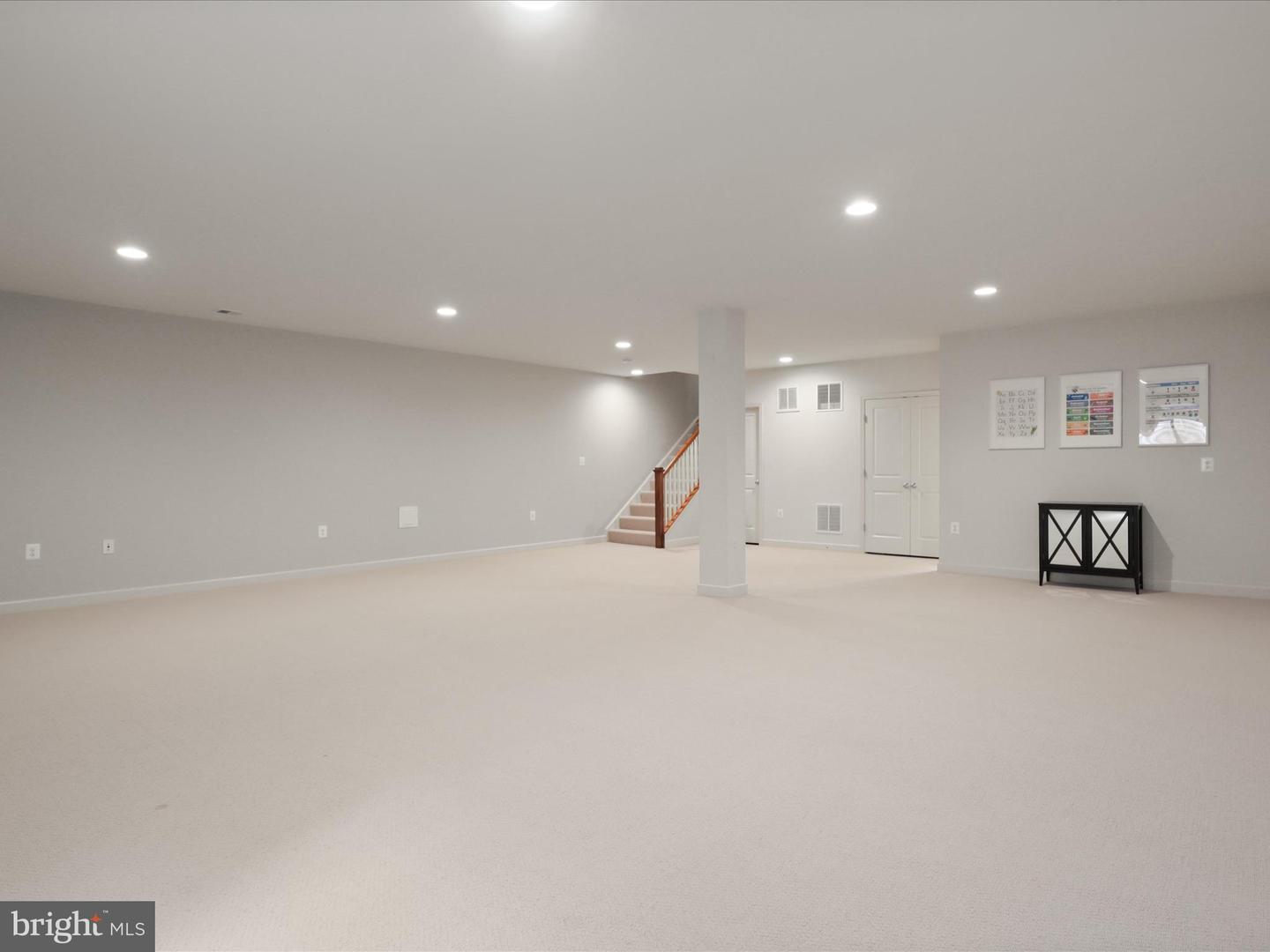 Ashburn, Virginia, 20148, United States, 3 Bedrooms Bedrooms, ,4 BathroomsBathrooms,Residential,For Sale,1918442