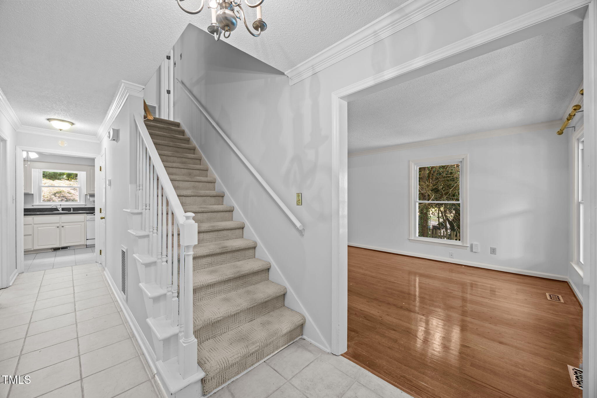 Raleigh, North Carolina, 27615, United States, 4 Bedrooms Bedrooms, ,3 BathroomsBathrooms,Residential,For Sale,1907534