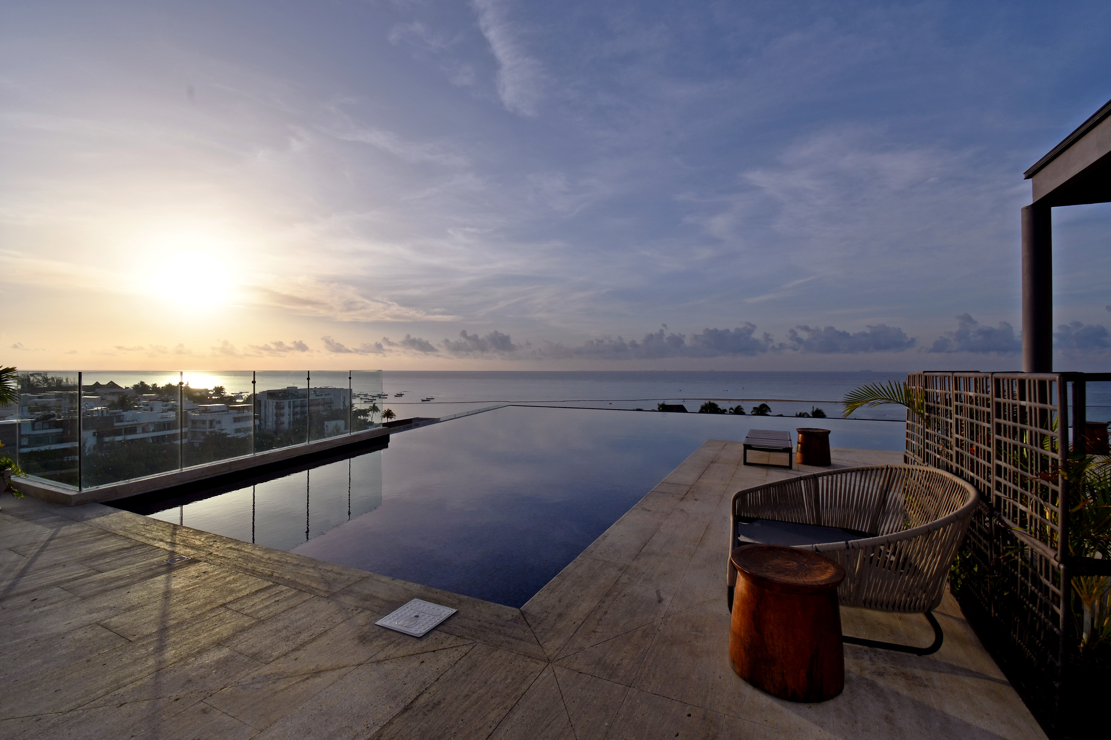  Three-Bedroom Blue Horizon Penthouse - 物件實景