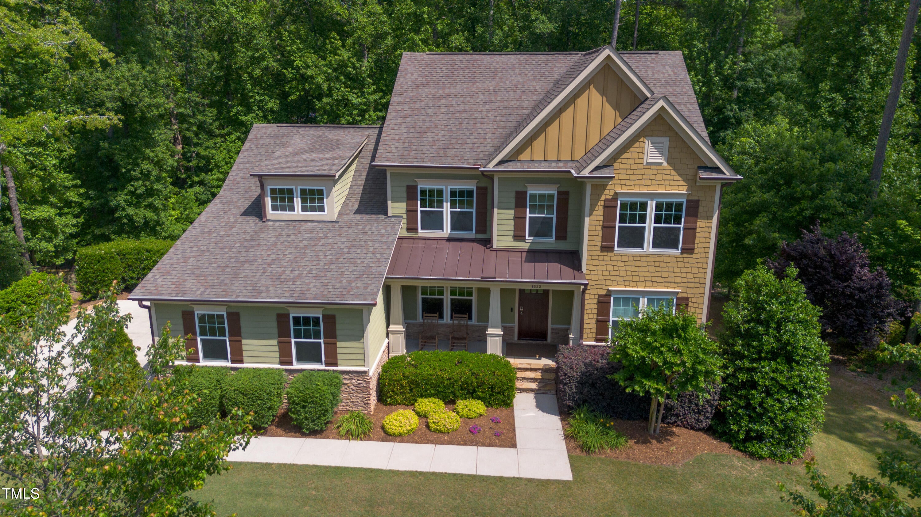 Raleigh, North Carolina, 27606, United States, 4 Bedrooms Bedrooms, ,4 BathroomsBathrooms,Residential,For Sale,1794802