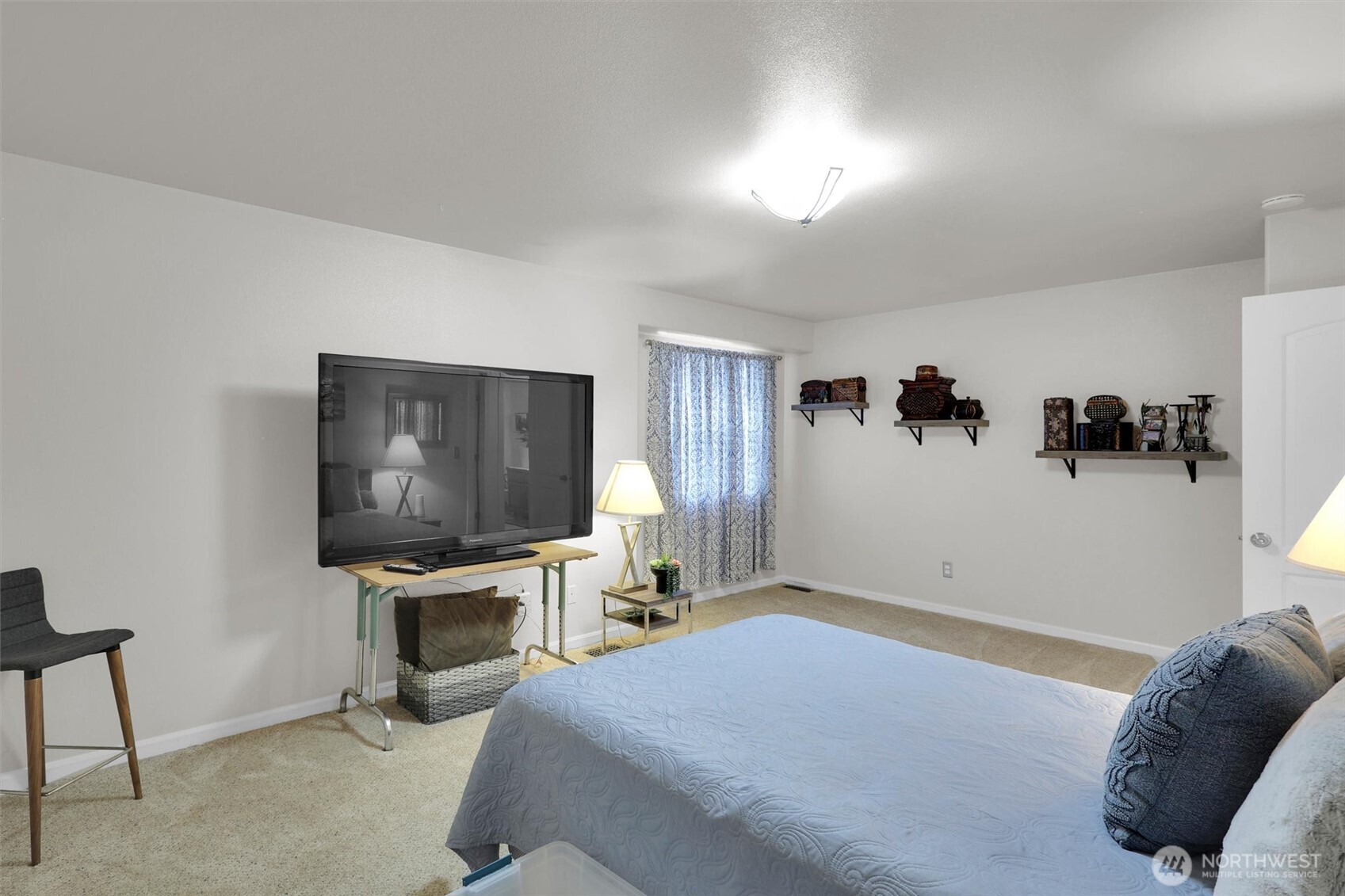 Tacoma, Washington, 98444, United States, 4 Bedrooms Bedrooms, ,4 BathroomsBathrooms,Residential,For Sale,1973833