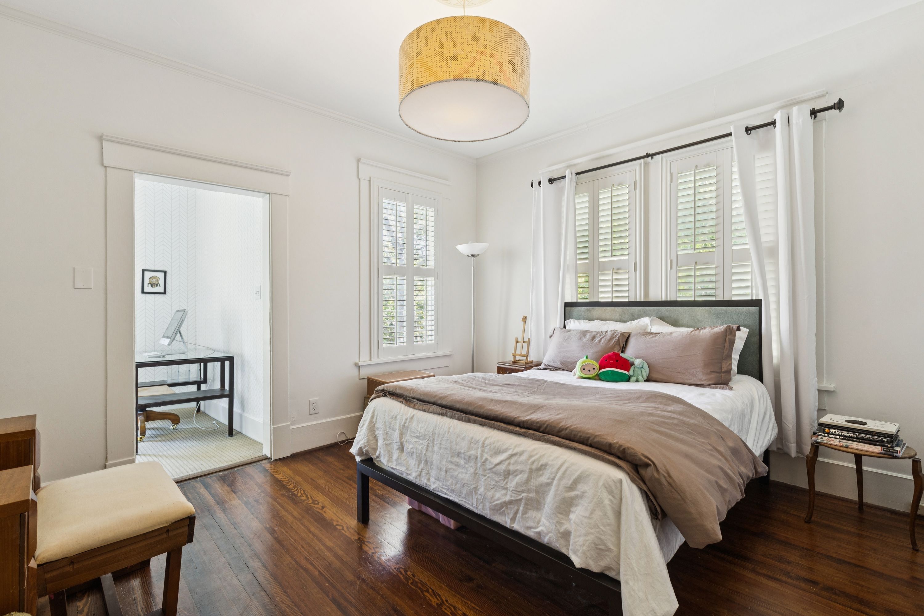  Whimsical in Winnetka Heights - 物件實景